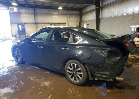 2017 Nissan Altima 2.5 из США, поврежденный, VIN 1N4AL3AP1HC206596